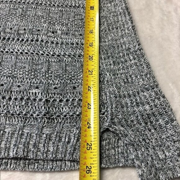 𝅺Dynamite Heathered Grey Loose Crocheted Knit Sweater - Picture 10 of 10